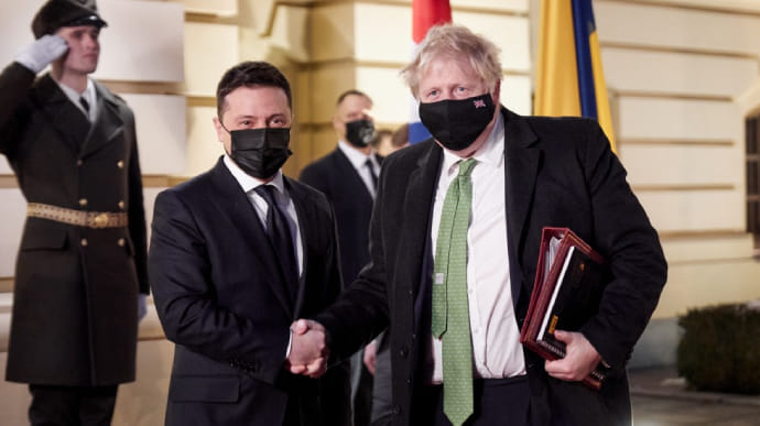 Зеленский - Джонсону: Следующие 24 часа будут решающими для Украины