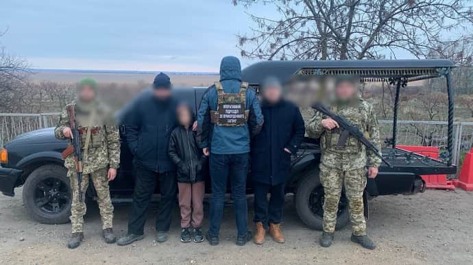 За кордон у катафалку: священник УПЦ МП намагався переправити ухилянта в Молдову