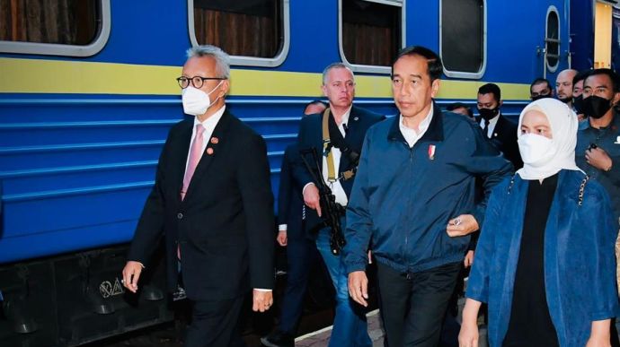 Президент Индонезии едет в Киев