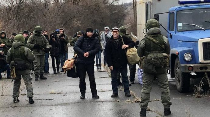 Боевики отправили Медведчуку нескольких помилованных – правозащитники