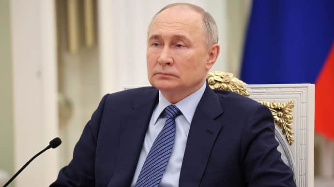 Putin again claims his readiness for negotiations and complains about sanctions against Russia
