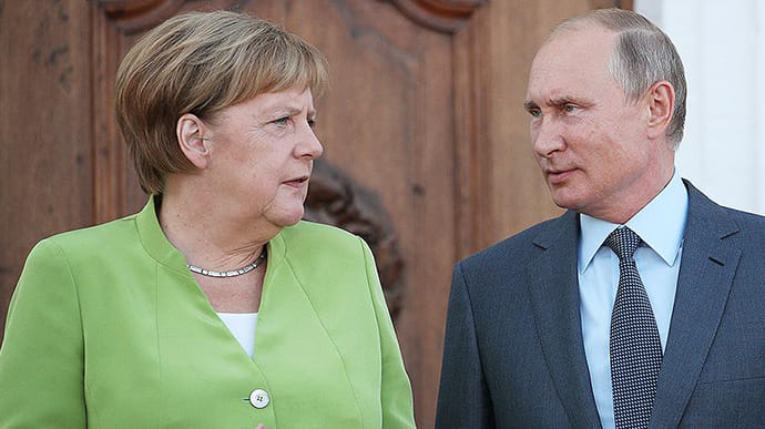 Европа вынуждена вести переговоры с Путиным, потому что Лукашенко отказывается - Меркель