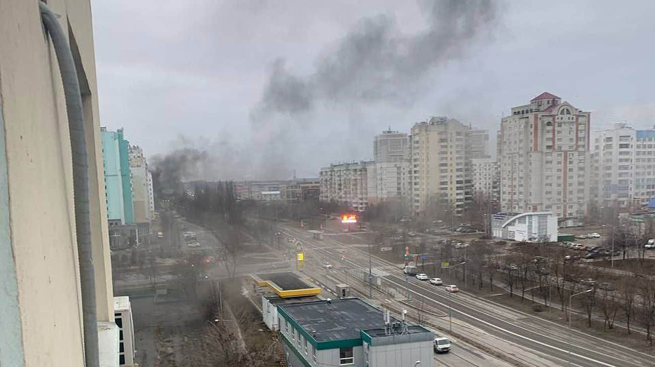 Almost 8,000 civilian cars left Belgorod and Kursk oblasts overnight, Russian volunteer soldiers say