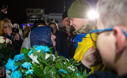 Обвиняемый в убийстве Захарченко, медсестра, бизнесмен – кого освободили из плена ОРДЛО