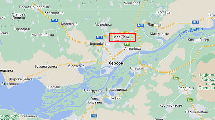 Russians attack Kherson Oblast killing a woman