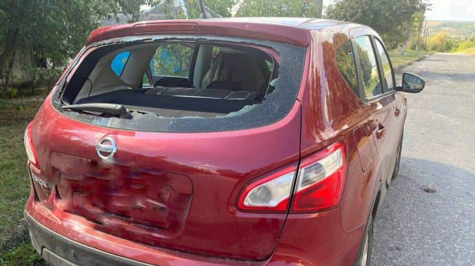 Росіяни влучили в цивільне авто на Харківщині: двоє загиблих і поранений