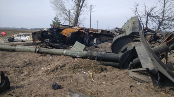 Черниговщина: силы сопротивления уничтожили колонну бронетехники россиян