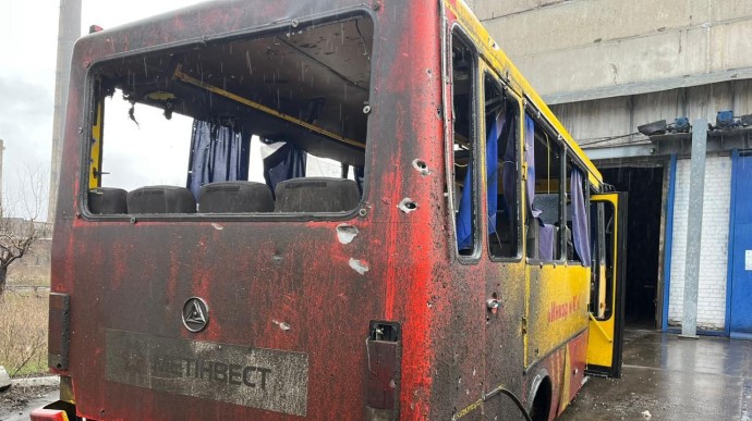 Russians kill bus passenger while attacking Avdiivka