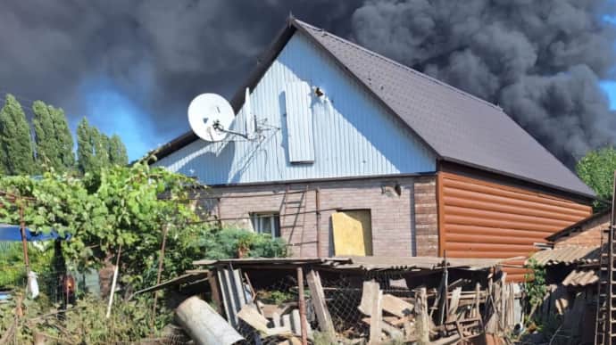 Man killed, 3 more civilians injured in Russian shelling of Nikopol, Dnipropetrovsk Oblast