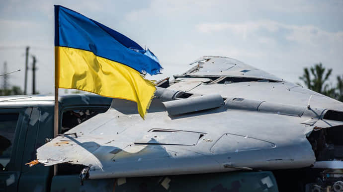 Повітряні сили знищили усі 21 Шахед і 2 з 3 ракет, які атакували Україну 