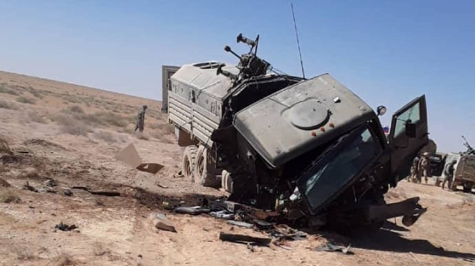 В Сирии взорвался российский военный автомобиль, погиб подполковник