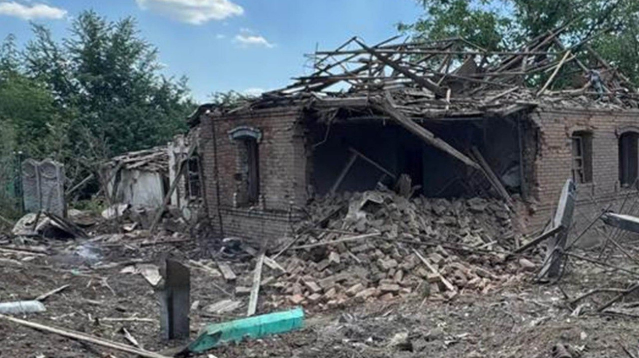 Four killed in Russian guided bomb and drone strikes on Kostiantynivka – photo