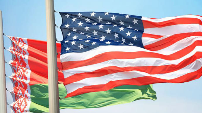 Готові разом керувати Аляскою: МЗС Білорусі поглузувало з США через вітання з Днем волі