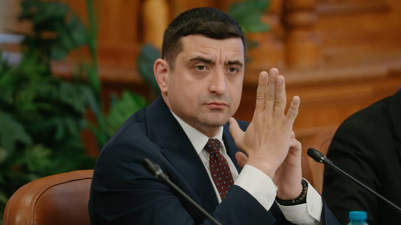 Romanian Presidential Candidate demands compensation for assistance from Ukraine