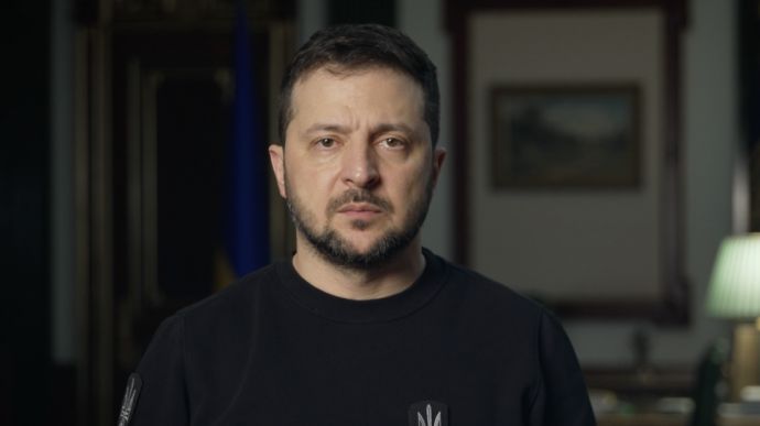 Плідний день: Зеленський прокоментував обшуки і звільнення