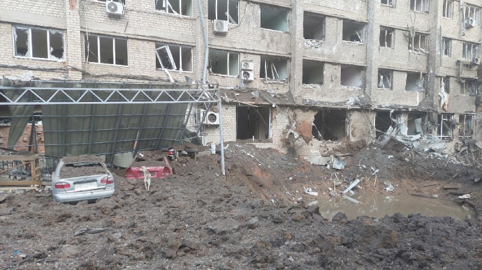 Окупанти ракетами вдарили по Краматорську та Торецьку, на Луганщині точаться бої – звіт ОВА