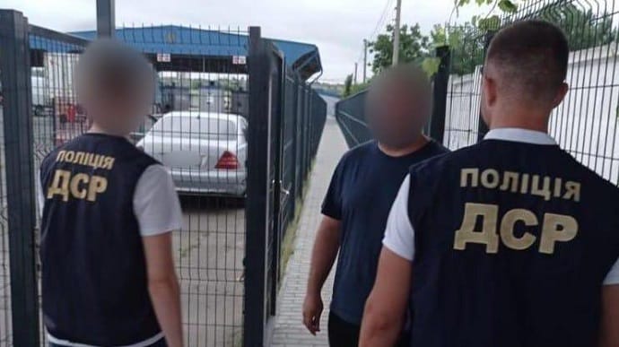 Кримінального авторитета із санкційного списку РНБО видворили в Молдову