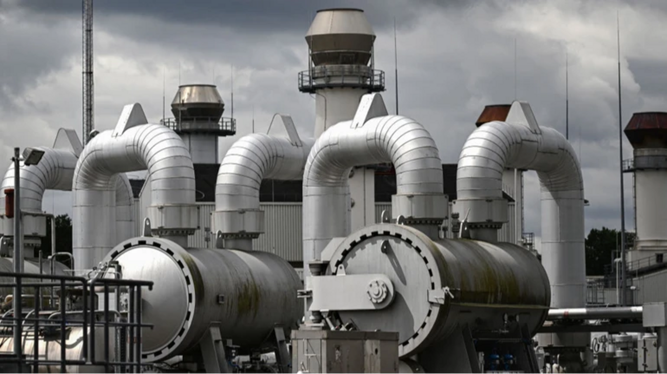 Russia considers higher taxes after oil and gas revenues fall