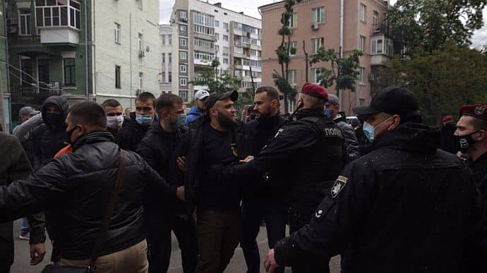 У Медведчука заявили о взрыве возле офиса, есть задержанные