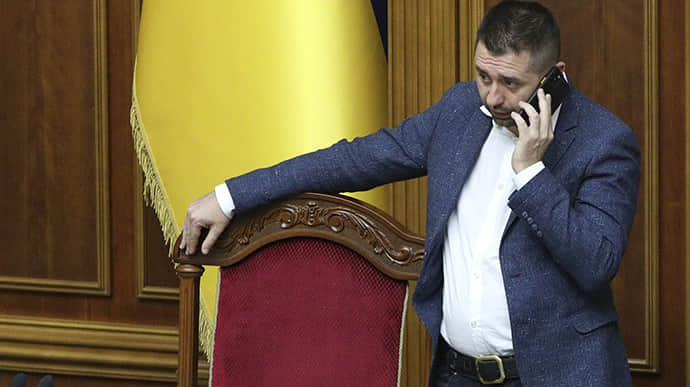 Zelenskyy's party faction demands checks of all regional enlistment offices after Ukrainska Pravda investigation