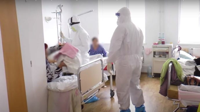 В Киеве обнаружили еще 439 заражений коронавирусом, 16 человек умерли