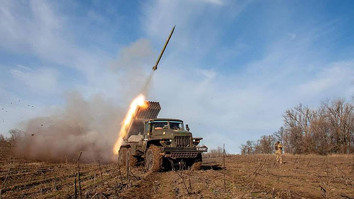 Ukrainian defenders kill about 740 occupiers and destroy one aircraft in past 24 hours