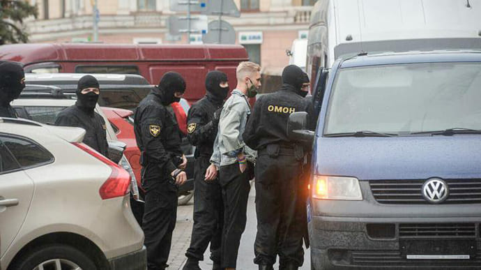 В Минске ОМОН разогнал студентов, есть задержанные