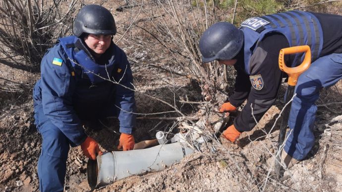 Not enough explosives technicians: Ukraine calls on the world to help clear its territory of explosives