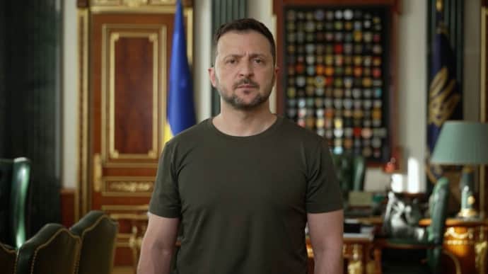 Zelenskyy promises solutions to make heating more secure