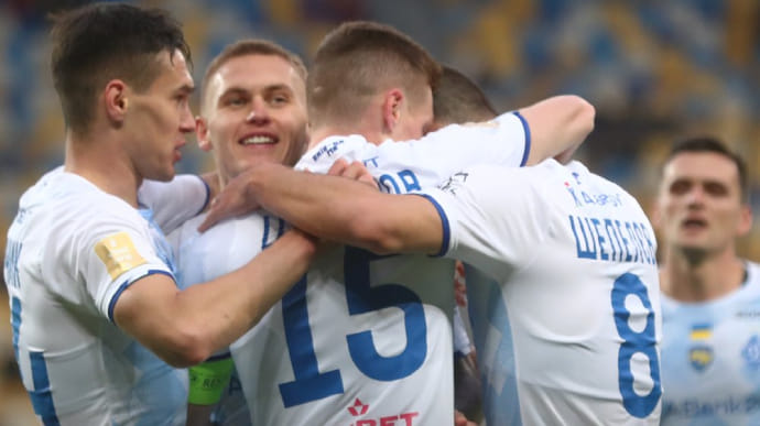 Динамо в 11 туре побеждает Львов, проигрывая по ходу игры