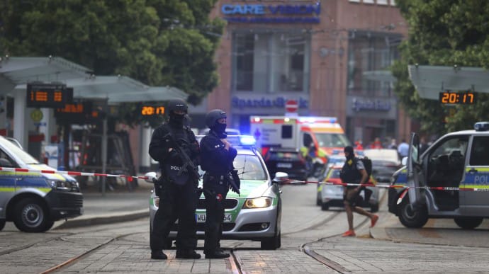 Напад з ножем у Вюрцбурзі ймовірно мав ісламістські мотиви – МВС Німеччини 
