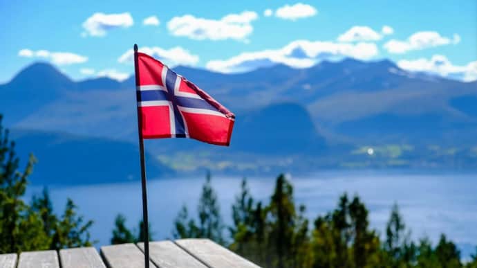 Норвегія забороняє в'їзд для туристів з Росії 
