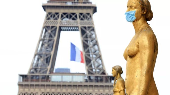 Во Франции - наибольшее число новых заражений со времени ослабления карантина