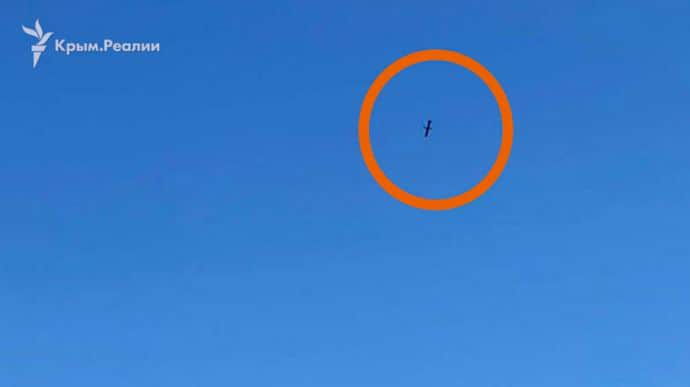 Photo of missile flying towards Russia's Black Sea Fleet HQ in Sevastopol appears online