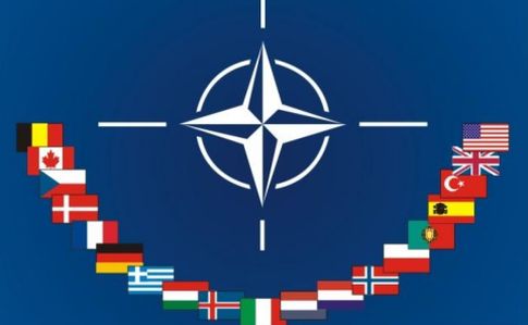 Пристайко відповів Сивохо: У НАТО немає заборони на вступ країни з конфліктом