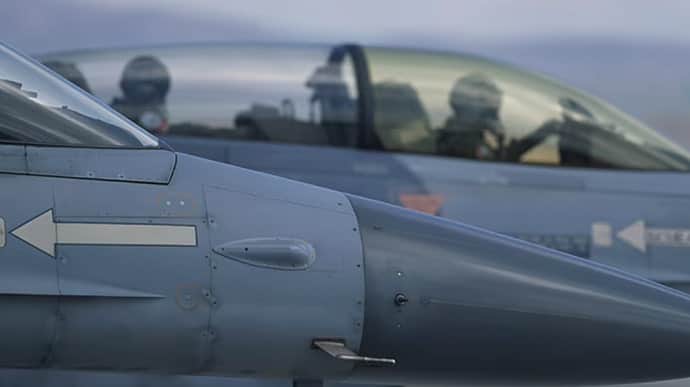 В Польше будут производить детали для F-16