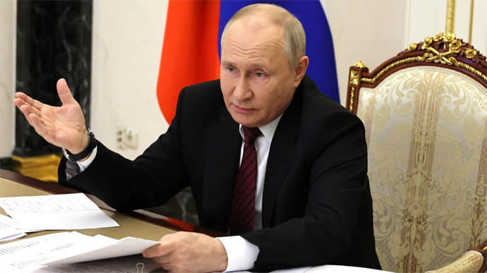 UK Intelligence reveals why Putin went to headquarters in Rostov