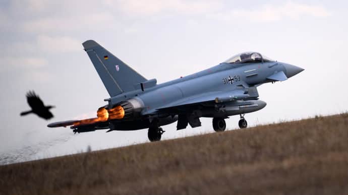 Турция в дополнение к F-16 хотела бы получить европейские Eurofighter - СМИ