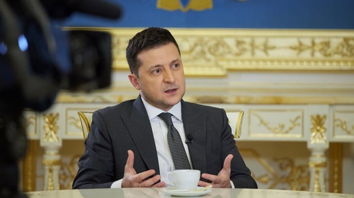 Зеленський відповів президенту Хорватії на критику прем'єра через візит в Україну