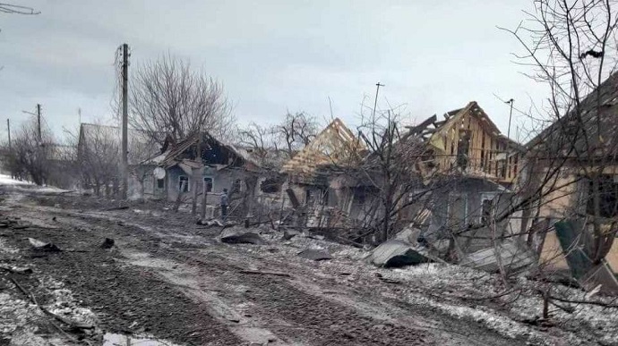 Over 100 strikes in Sumy Oblast, Russians drop fragmentation grenade on house