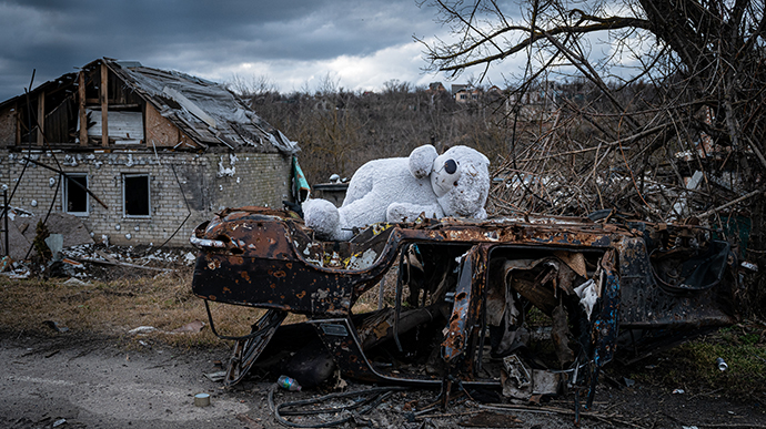 Росіяни тримають під вогнем 9 областей, шукають слабкі місця оборонців на Луганщині – ОВА