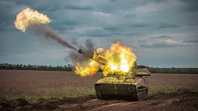 Росіяни атакують на 6 напрямках, найактивніше на Новопавлівському − Генштаб 