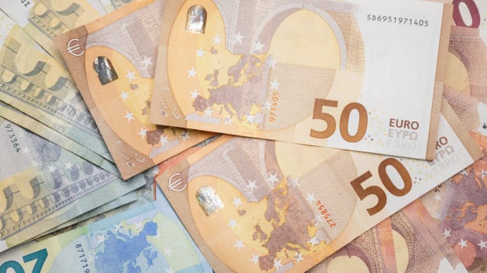 EU approves new €4.2 bln macro-finance tranche for Ukraine