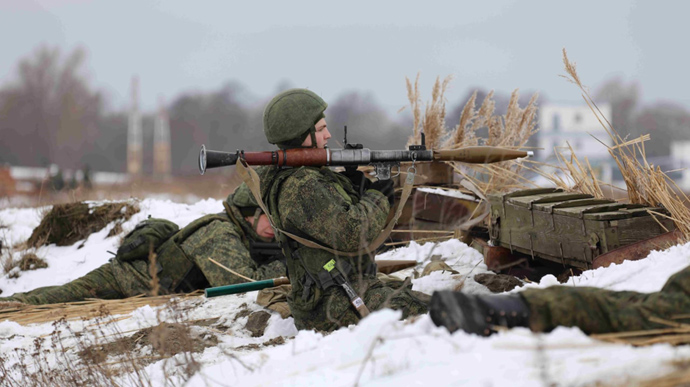 Оккупанты продолжают развертывать войска в Беларуси – ЦНС 