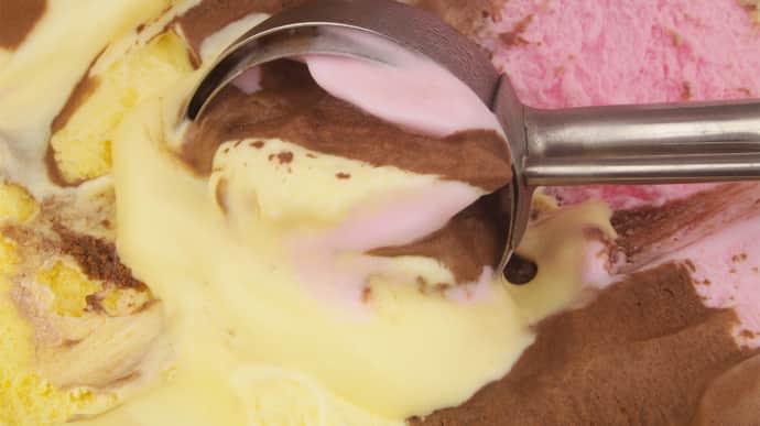 Polish food inspection service bans nearly 10 tonnes of Ukrainian ice cream