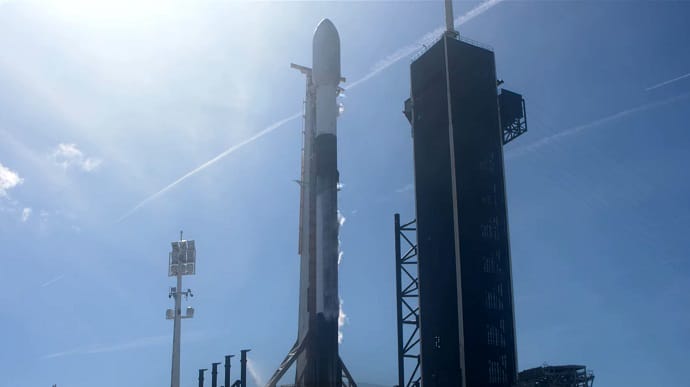 SpaceX запустила в космос ще 49 супутників Starlink