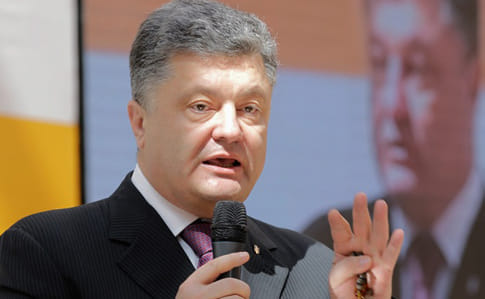 Порошенко розповів, як РФ активно втручається в українські вибори