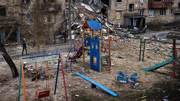 Russians have wounded 643 children in Ukraine, 226 of whom have died