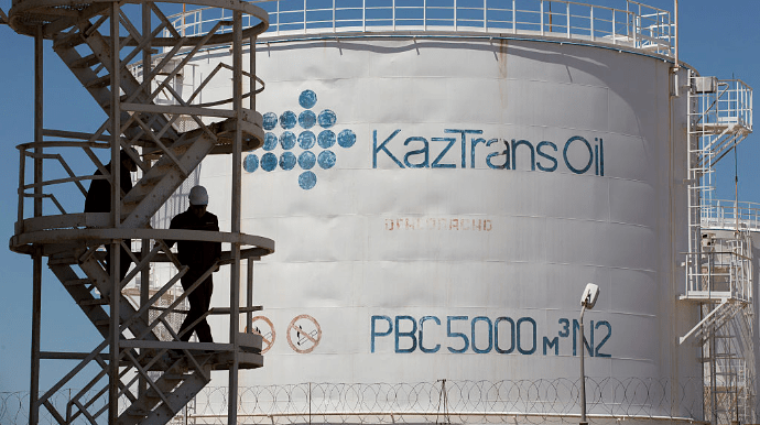 В Казахстане вводится временное госрегулирование цен на бензин и дизель