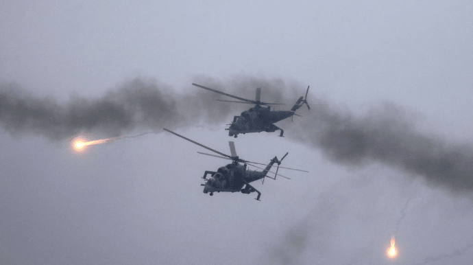 ВСУ уничтожили на юге два российских вертолета — Командование
